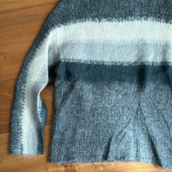 rag & bone / Wool Fuzzy Turtleneck / XS Grey Cream - Picture 4 of 6